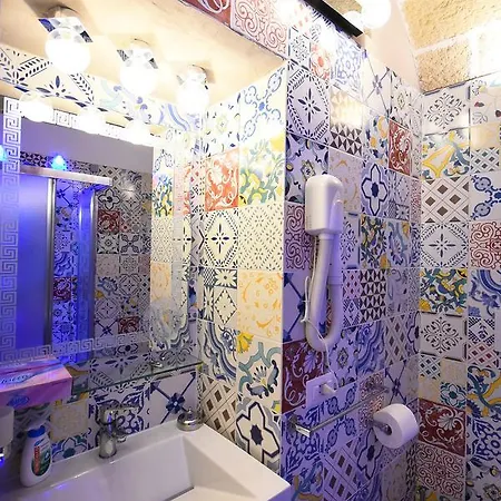 Laura - Luxury Couette-café Gallipoli