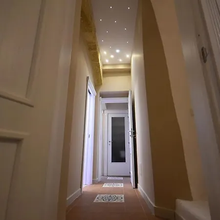 Laura - Luxury Gallipoli